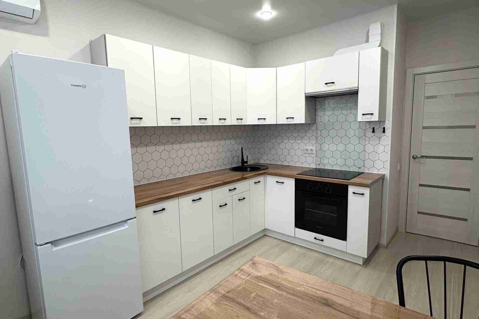 Сдаётся 2-комнатная квартира, 43 м²