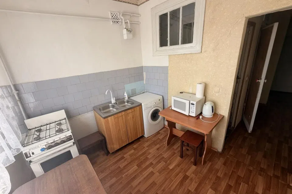 Сдаётся 3-комнатная квартира, 52 м²