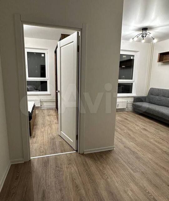 Сдаётся 1-комнатная квартира, 42 м²