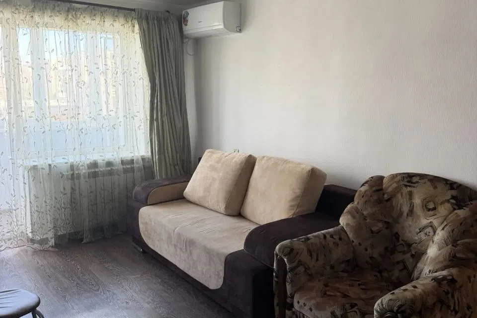 Сдаётся 1-комнатная квартира, 33 м²