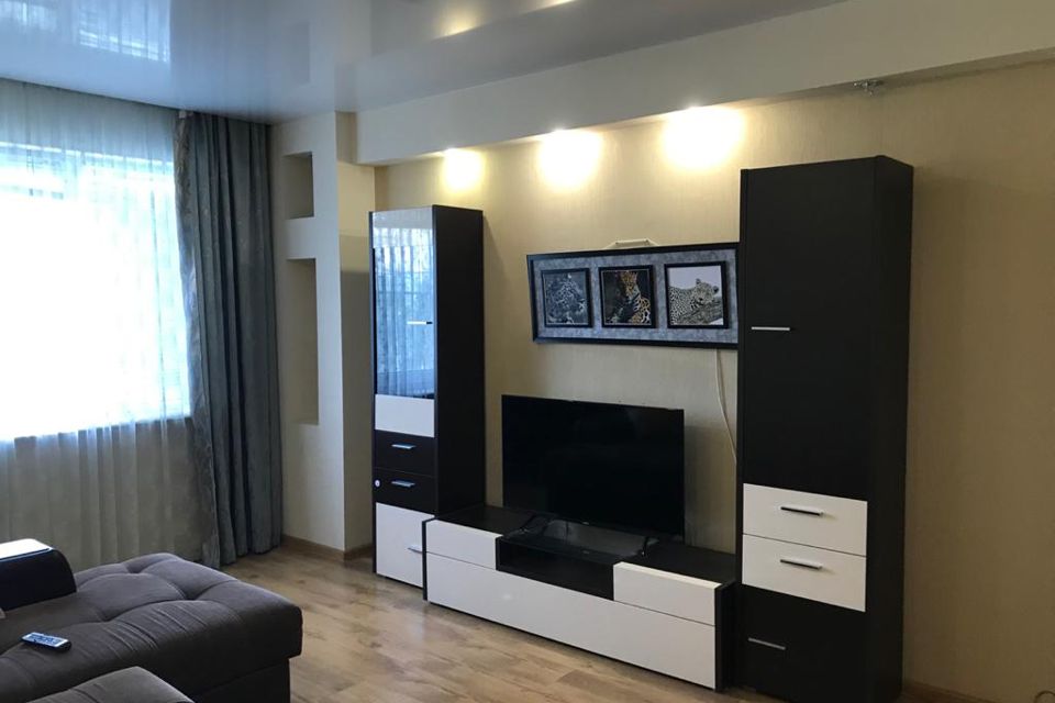 Сдаётся 2-комнатная квартира, 54 м²