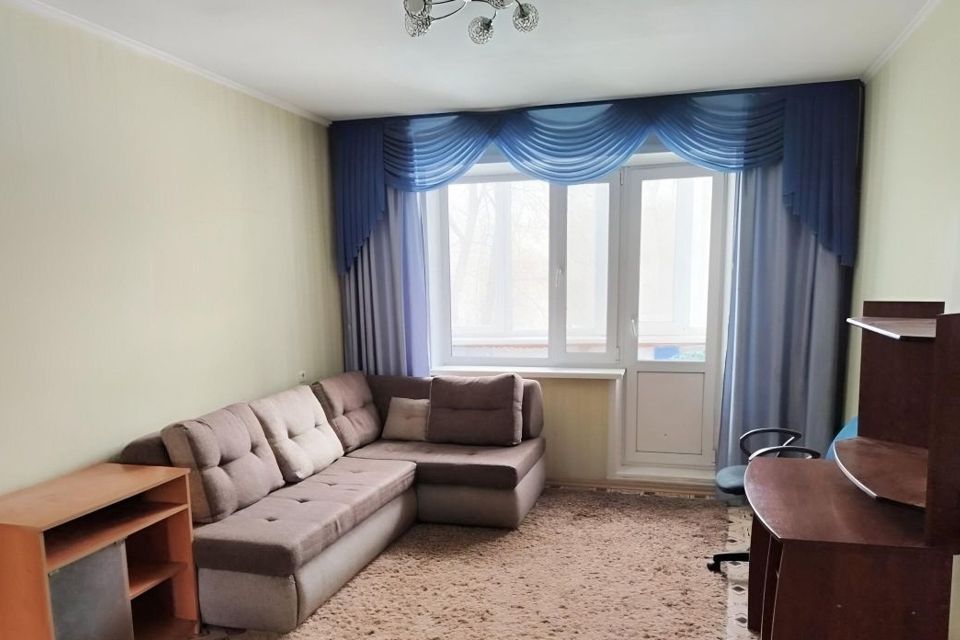 Сдаётся 1-комнатная квартира, 38 м²