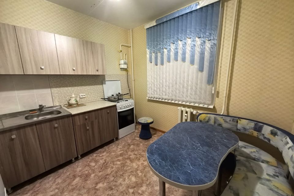 Сдаётся 2-комнатная квартира, 52 м²