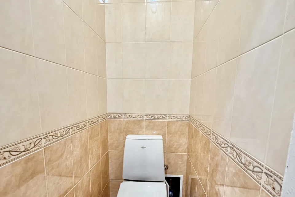 Сдаётся 2-комнатная квартира, 58 м²