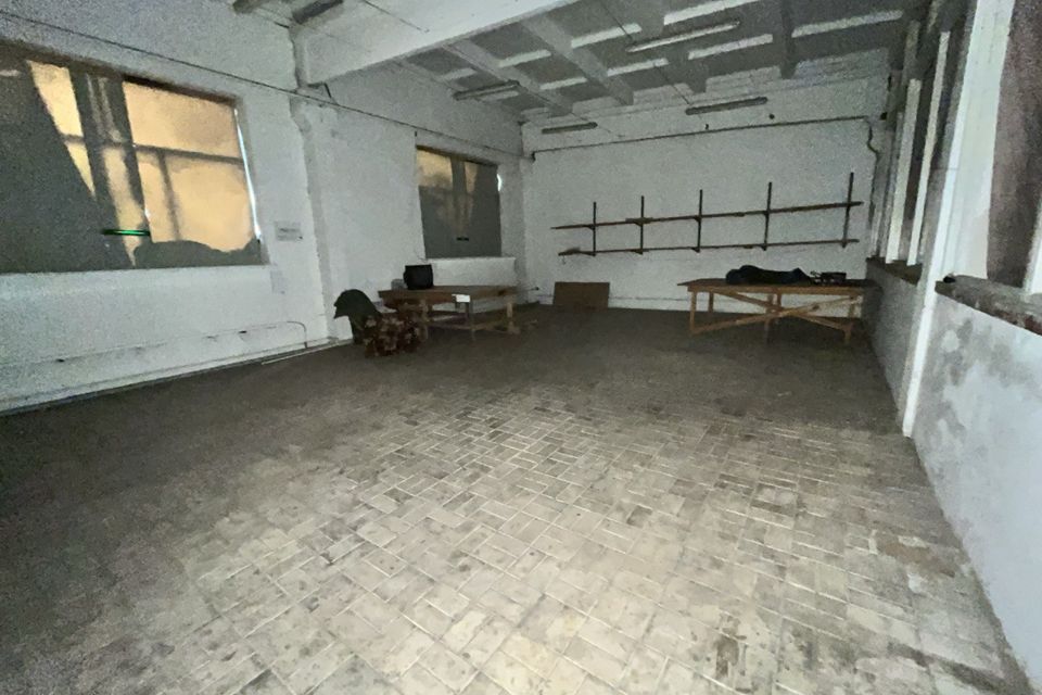 Сдаётся склад, 1400 м²
