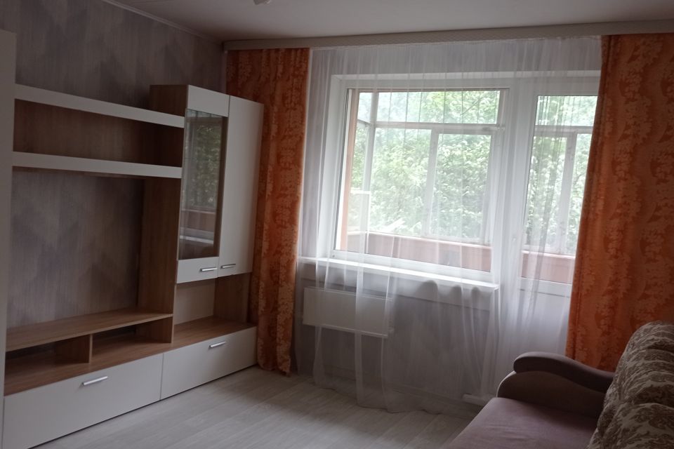 Сдаётся 2-комнатная квартира, 43.7 м²