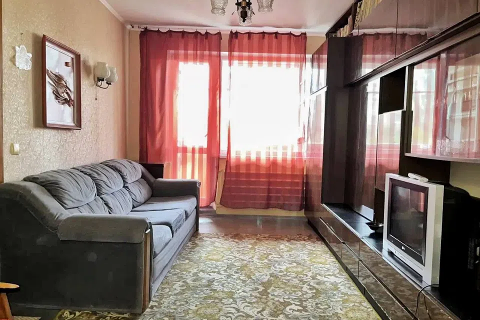 Сдаётся 2-комнатная квартира, 49 м²