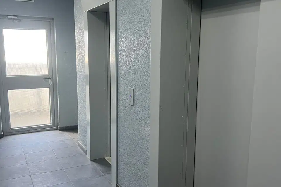 Сдаётся 2-комнатная квартира, 52.7 м²