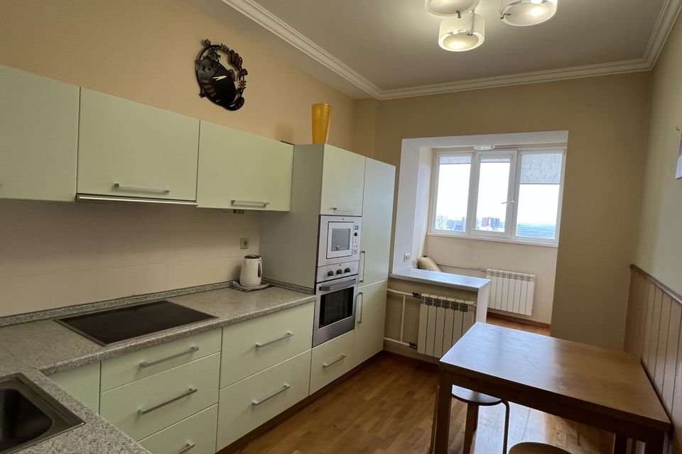 Сдаётся 1-комнатная квартира, 43 м²
