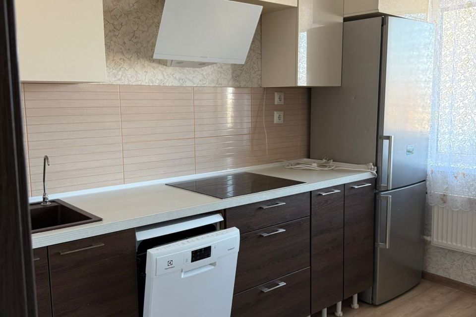 Сдаётся 1-комнатная квартира, 40 м²
