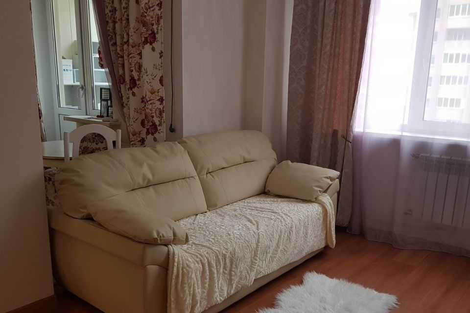 Сдаётся 2-комнатная квартира, 43 м²