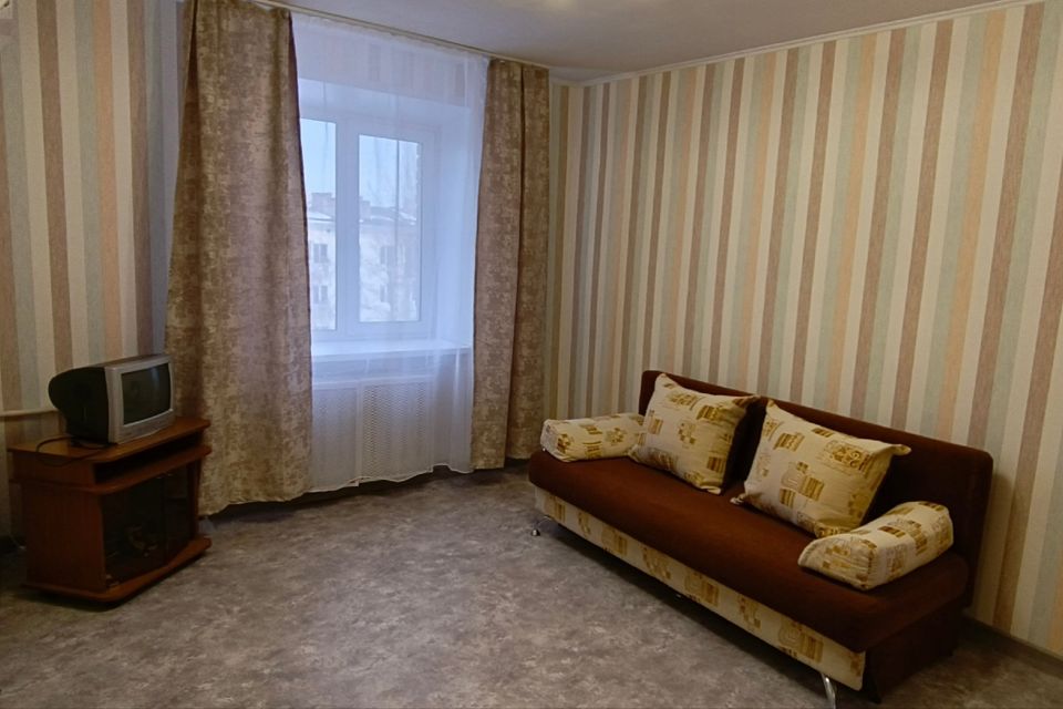 Сдаётся 1-комнатная квартира, 37 м²