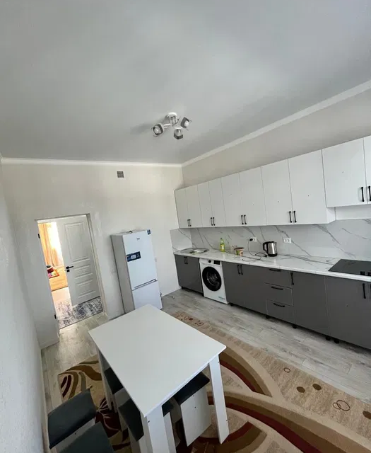 Сдаётся 1-комнатная квартира, 49.6 м²