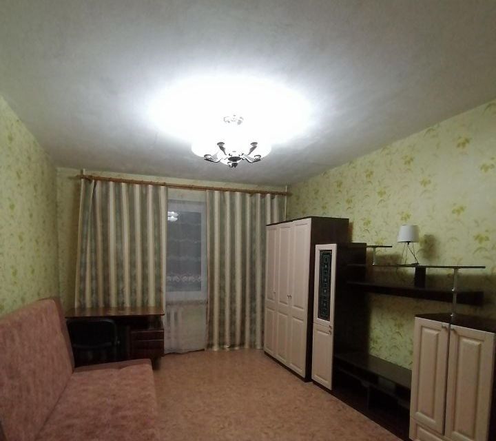 Сдаётся 1-комнатная квартира, 38 м²
