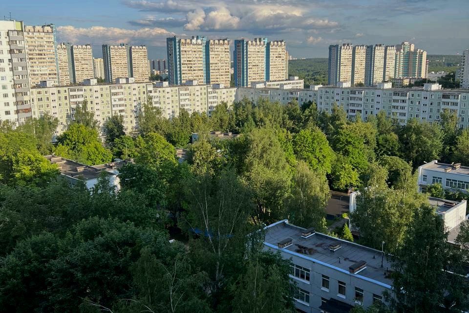 Сдаётся 2-комнатная квартира, 54.5 м²