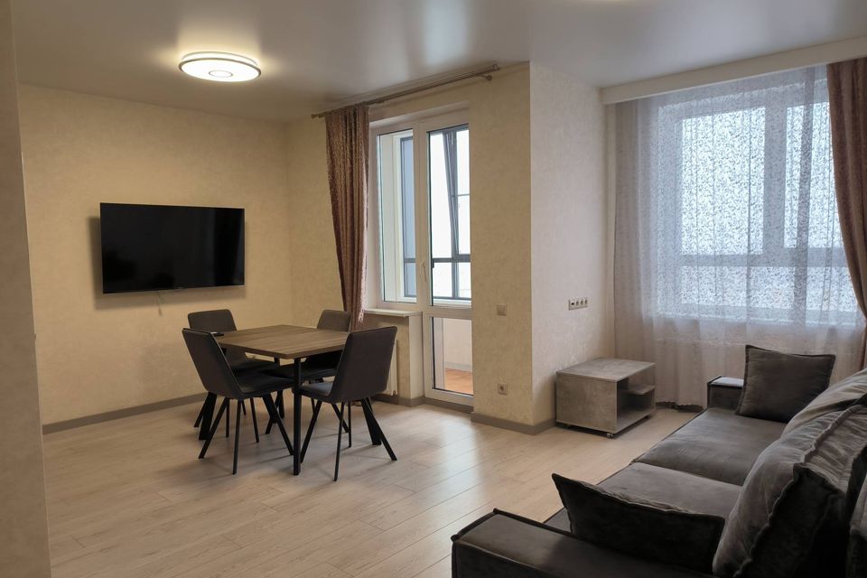 Сдаётся 1-комнатная квартира, 60.3 м²