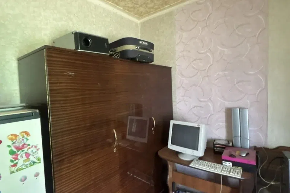 Сдаётся 2-комнатная квартира, 160 м²