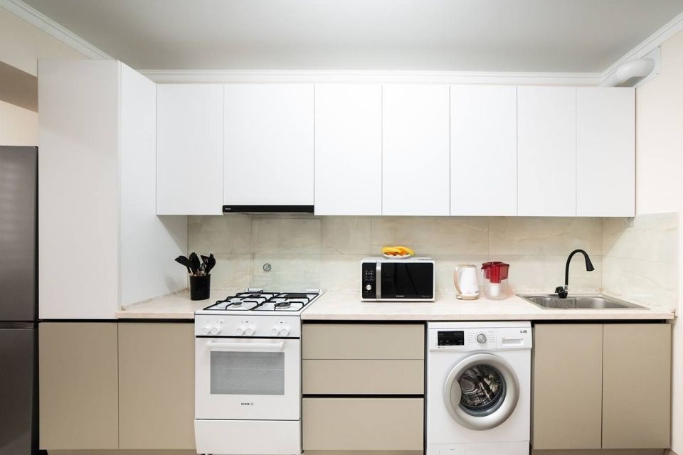 Сдаётся 2-комнатная квартира, 58 м²