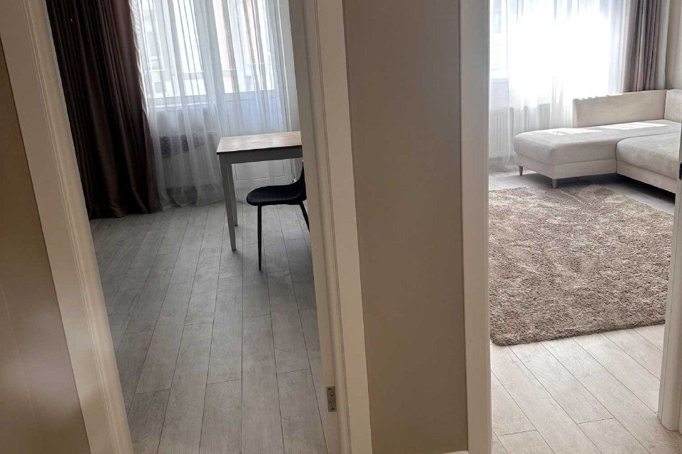 Сдаётся 1-комнатная квартира, 37 м²