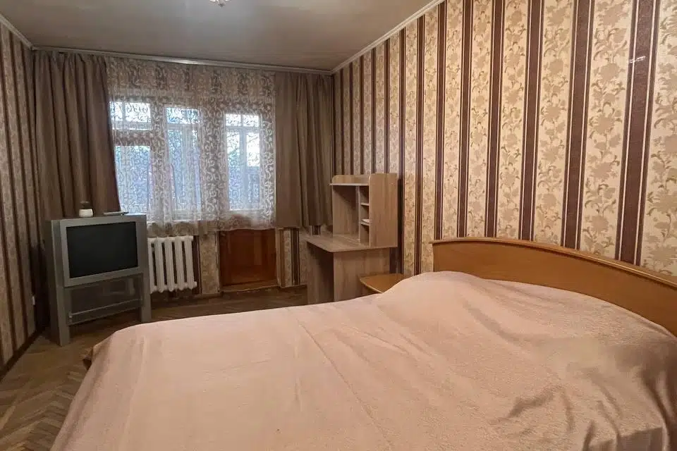 Сдаётся 1-комнатная квартира, 32 м²