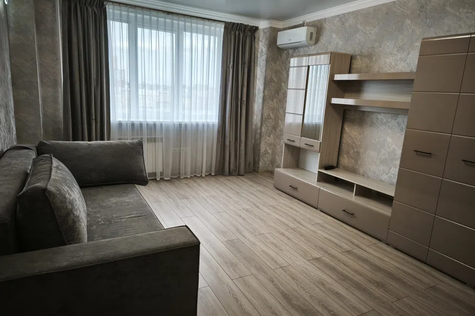 Сдаётся 1-комнатная квартира, 45 м²