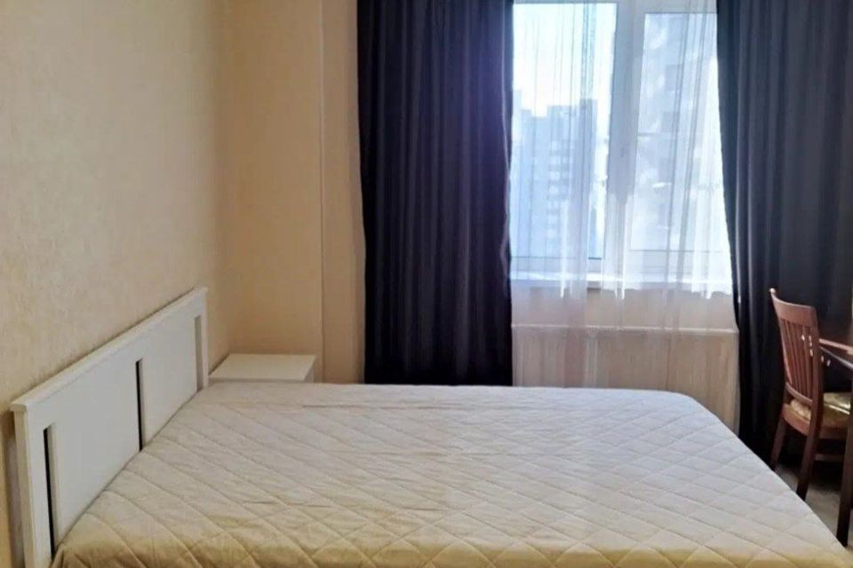 Сдаётся 1-комнатная квартира, 42 м²