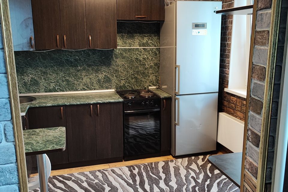 Сдаётся 1-комнатная квартира, 32 м²