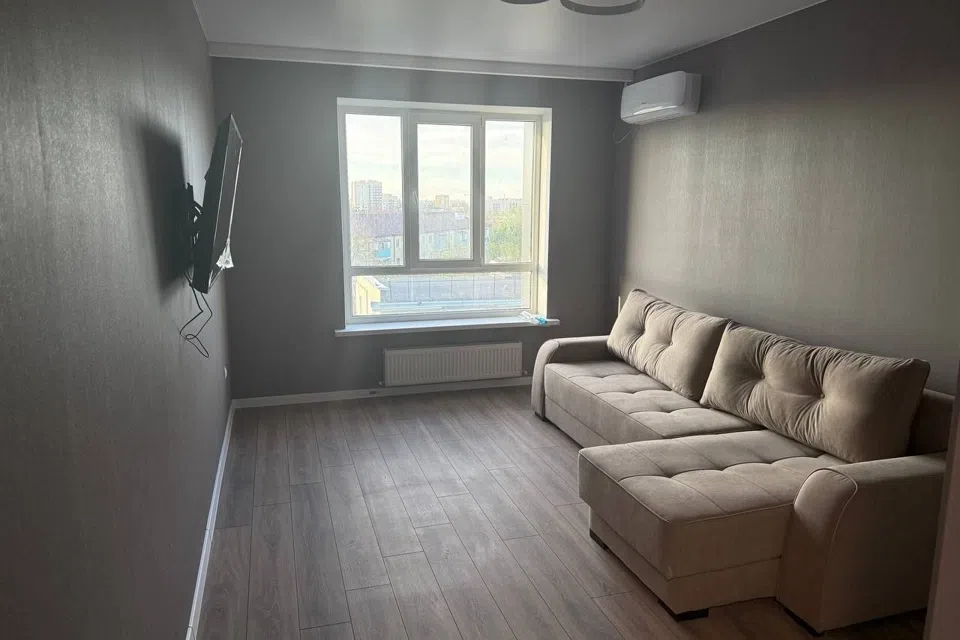 Сдаётся 2-комнатная квартира, 68.3 м²