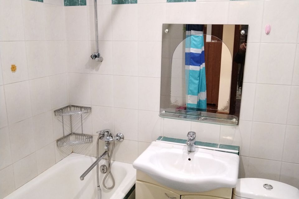 Сдаётся 2-комнатная квартира, 52 м²