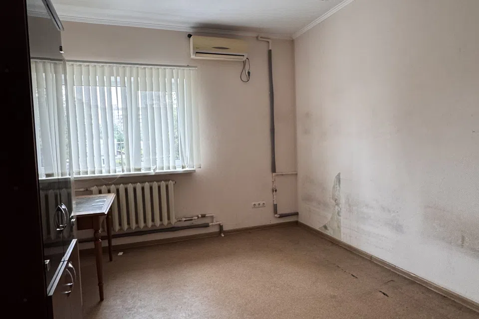 Сдаётся офис, 180 м²