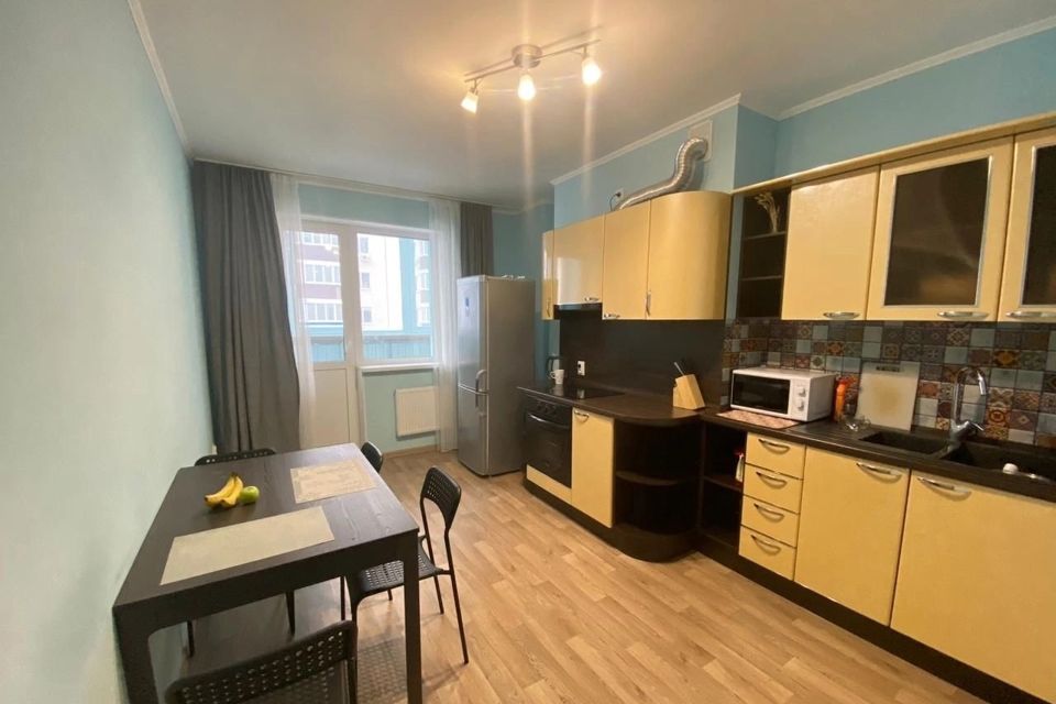 Сдаётся 1-комнатная квартира, 42.6 м²