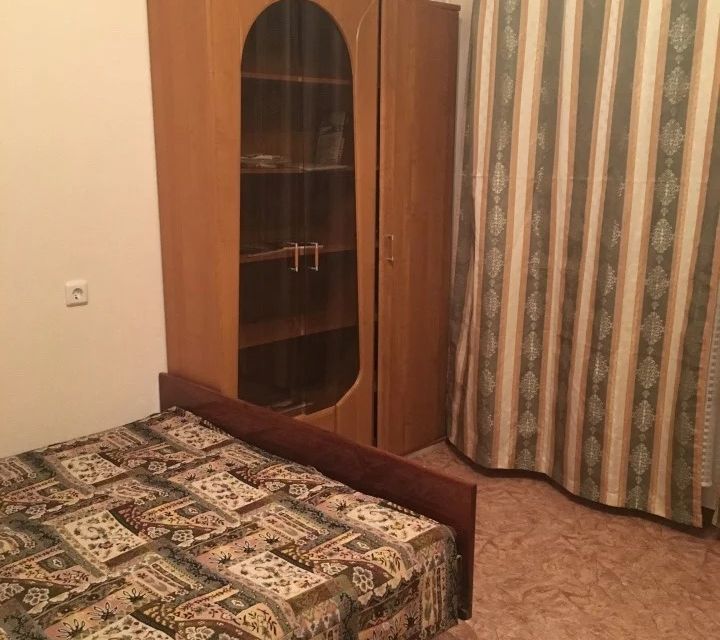 Сдаётся 2-комнатная квартира, 56 м²