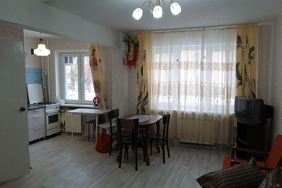 Сдаётся 2-комнатная квартира, 45 м²