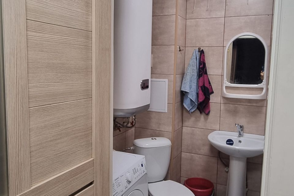 Сдаётся 1-комнатная квартира, 46 м²