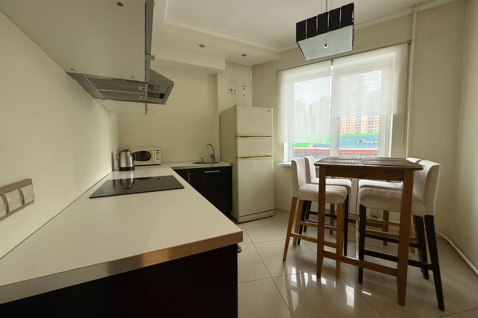 Сдаётся 1-комнатная квартира, 39 м²