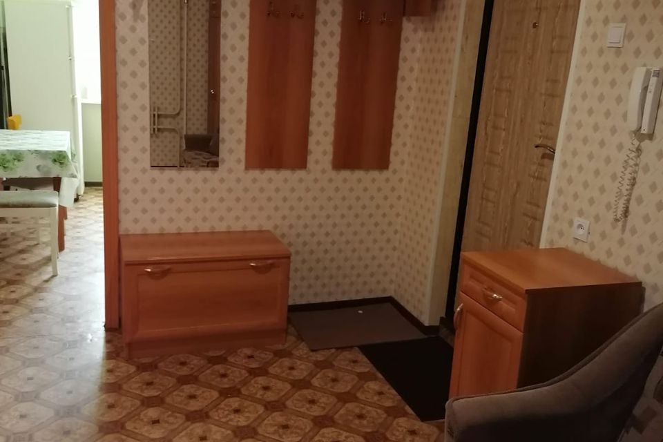 Сдаётся 1-комнатная квартира, 43 м²