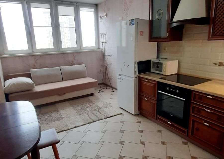 Сдаётся 1-комнатная квартира, 50 м²