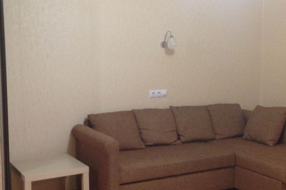 Сдаётся 2-комнатная квартира, 42 м²