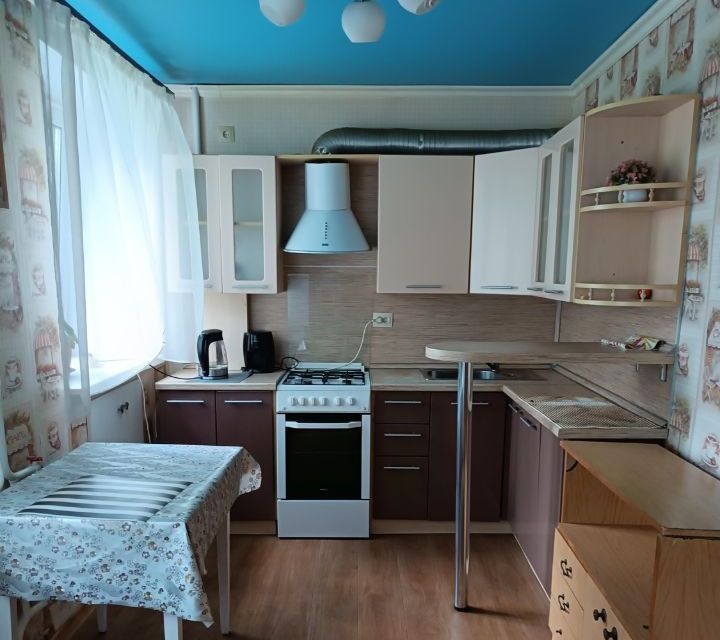 Сдаётся 2-комнатная квартира, 42 м²