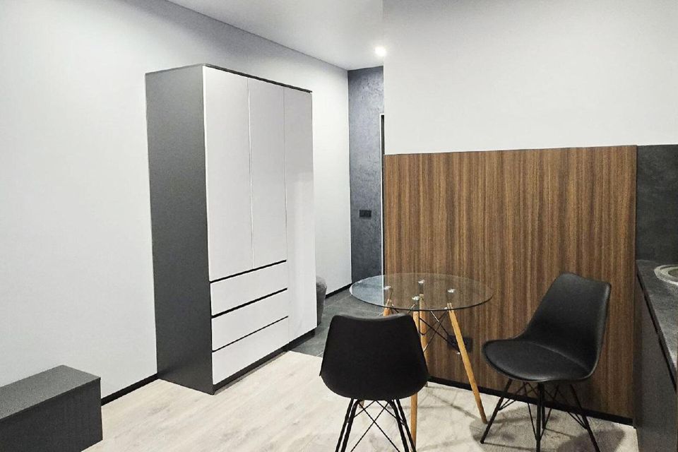 Сдаётся 1-комнатная квартира, 37 м²