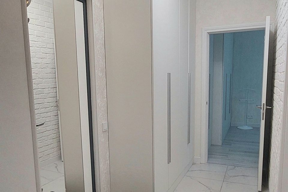 Сдаётся 2-комнатная квартира, 55 м²
