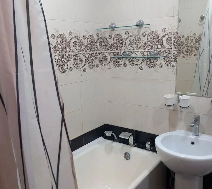 Сдаётся 1-комнатная квартира, 35 м²