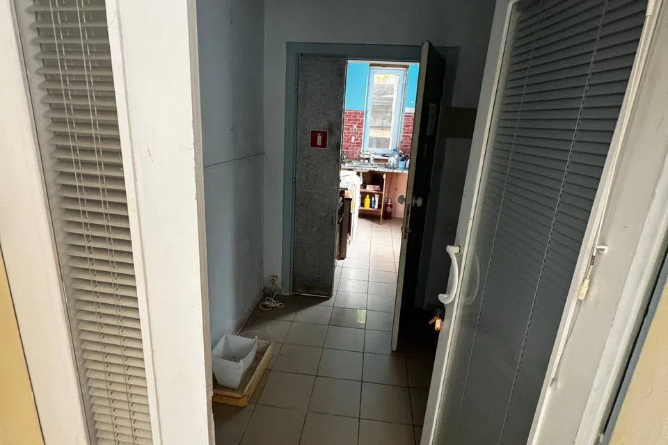 Сдаётся помещение своб. назначения, 240 м²