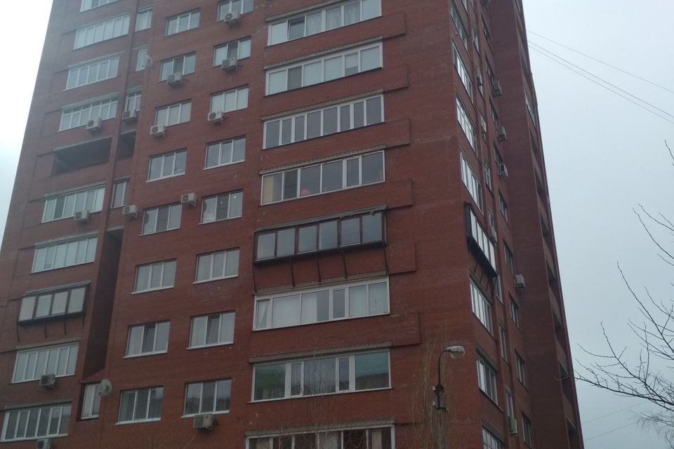 Сдаётся 1-комнатная квартира, 65 м²