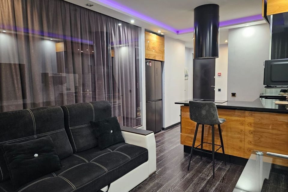 Сдаётся 1-комнатная квартира, 43 м²