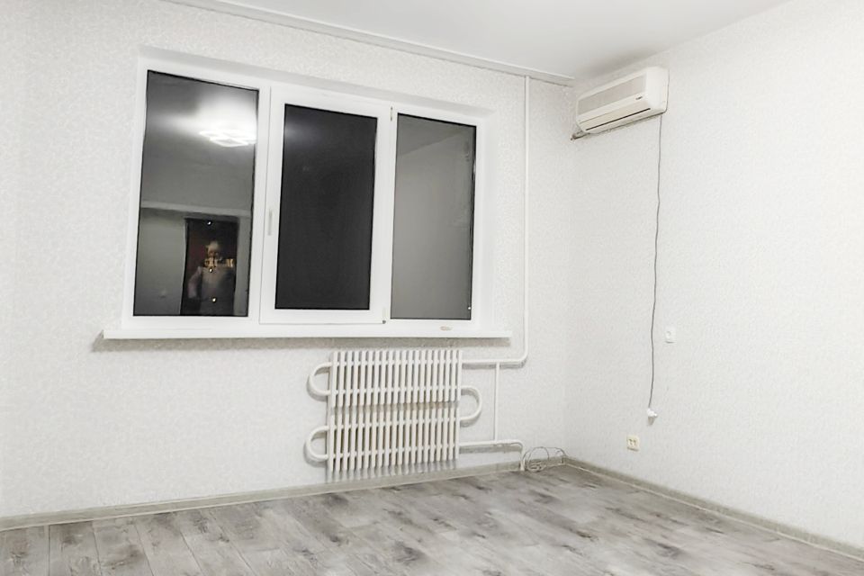 Сдаётся 2-комнатная квартира, 56 м²