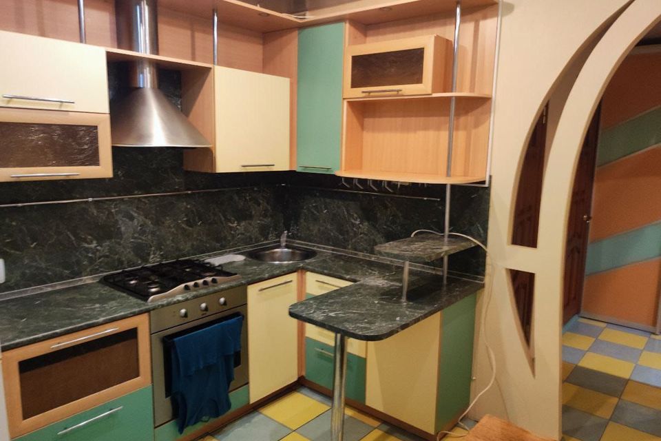 Сдаётся 2-комнатная квартира, 52 м²