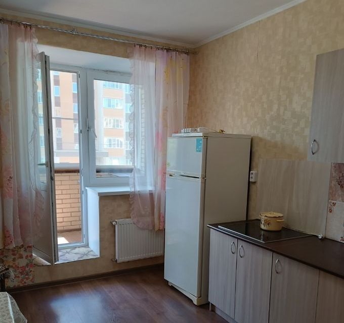 Сдаётся 1-комнатная квартира, 38 м²