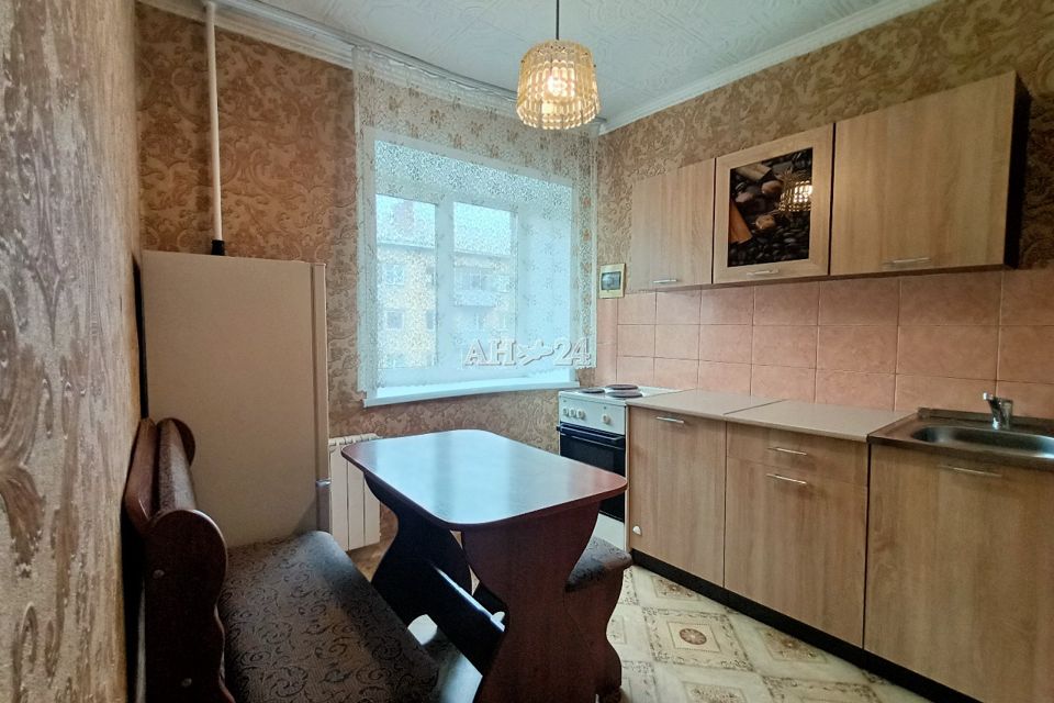 Сдаётся 2-комнатная квартира, 40 м²