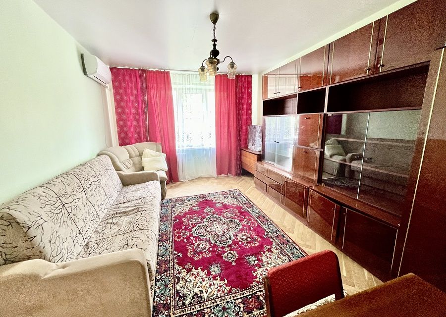 Сдаётся 2-комнатная квартира, 48 м²